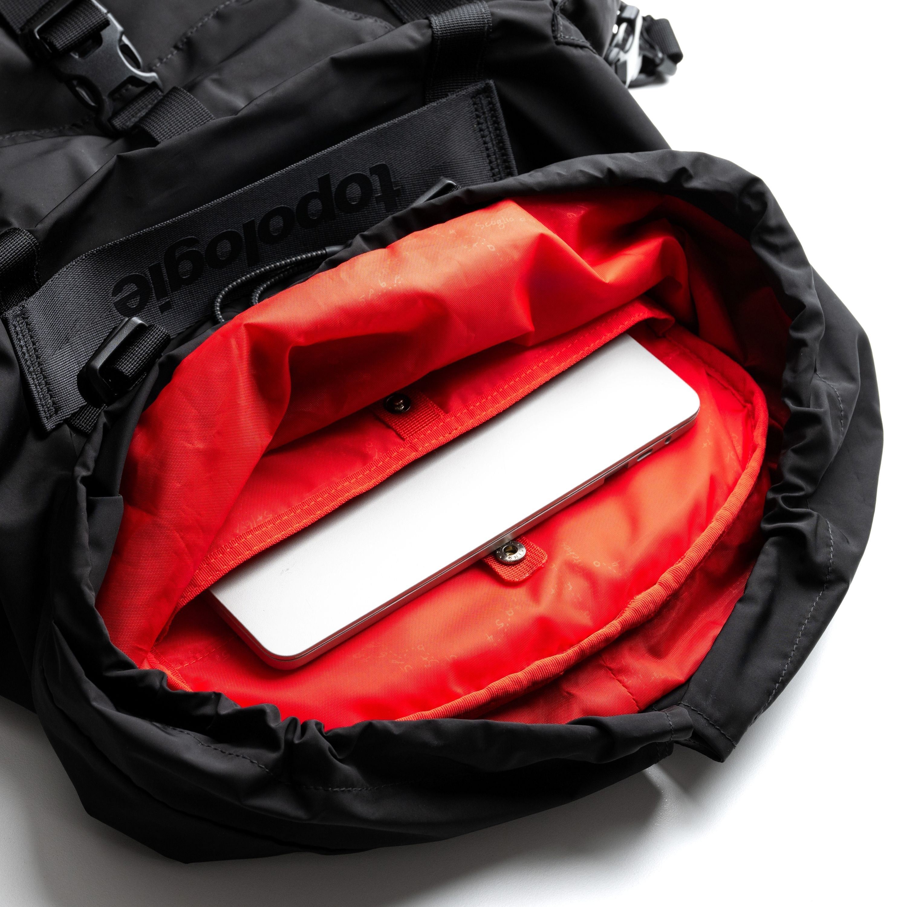 Parachute Backpack – Topologie