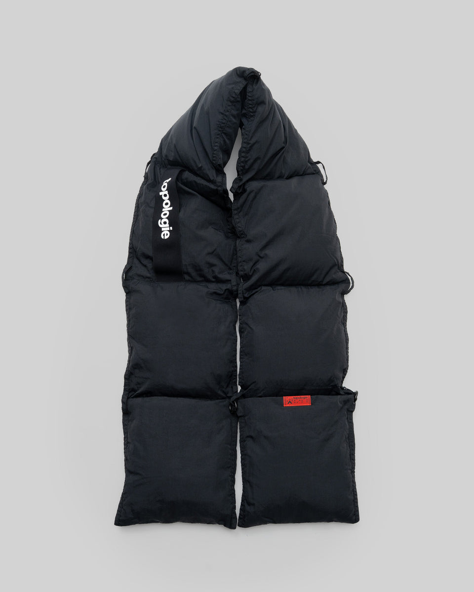 topologie ブラック　ダウンマフラー　Puffer Scarf Puffer Scarf – Topologie
