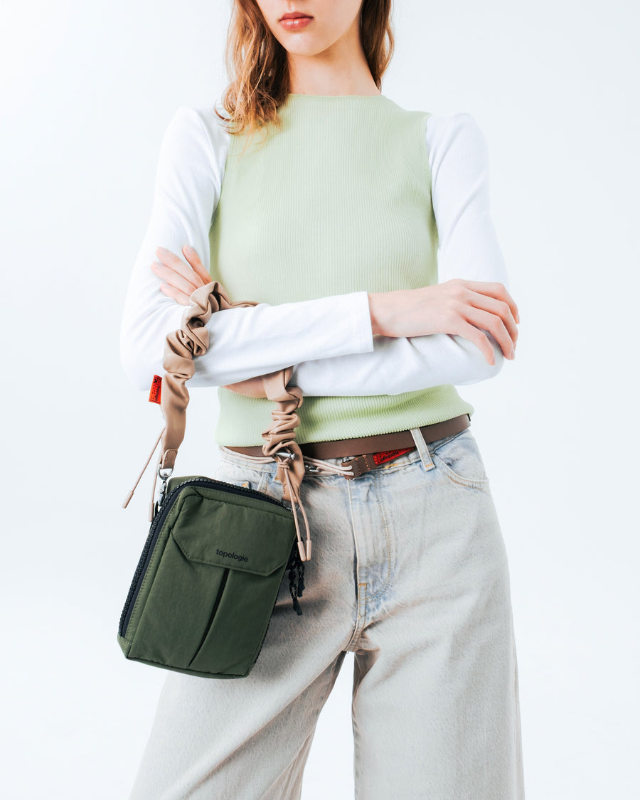 スマホアクセサリー Topologie a.p.c. Bungee Wrist Strap apc Bungee Wrist Strap – Topologie