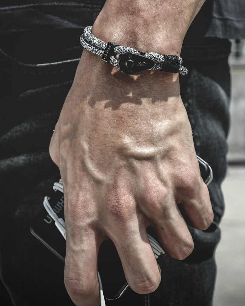 Yosemite / Black Melange / Chrome Black