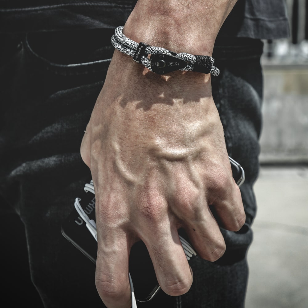 Yosemite / Black Melange / Chrome Black