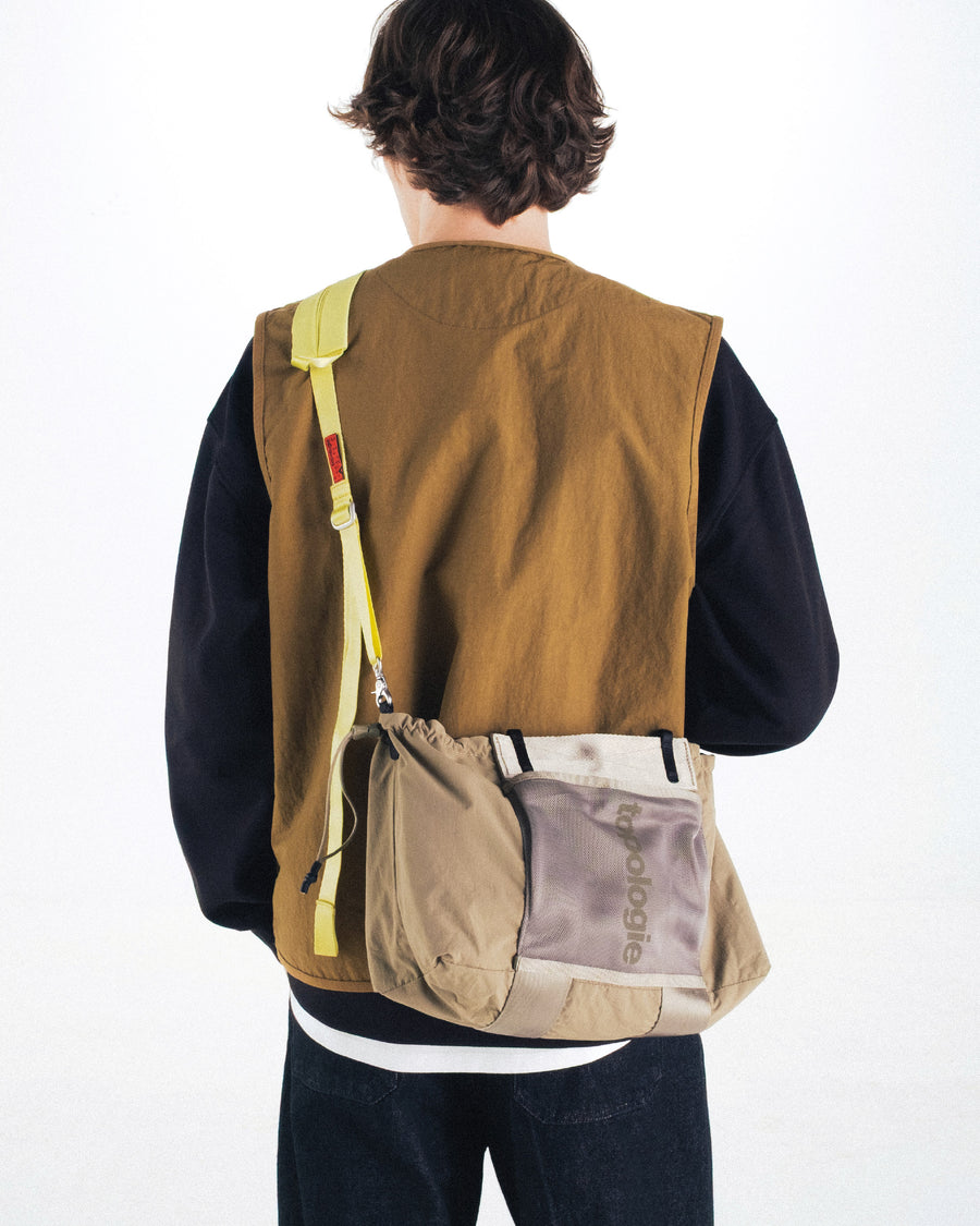 Crepe Pocket Sling – Topologie