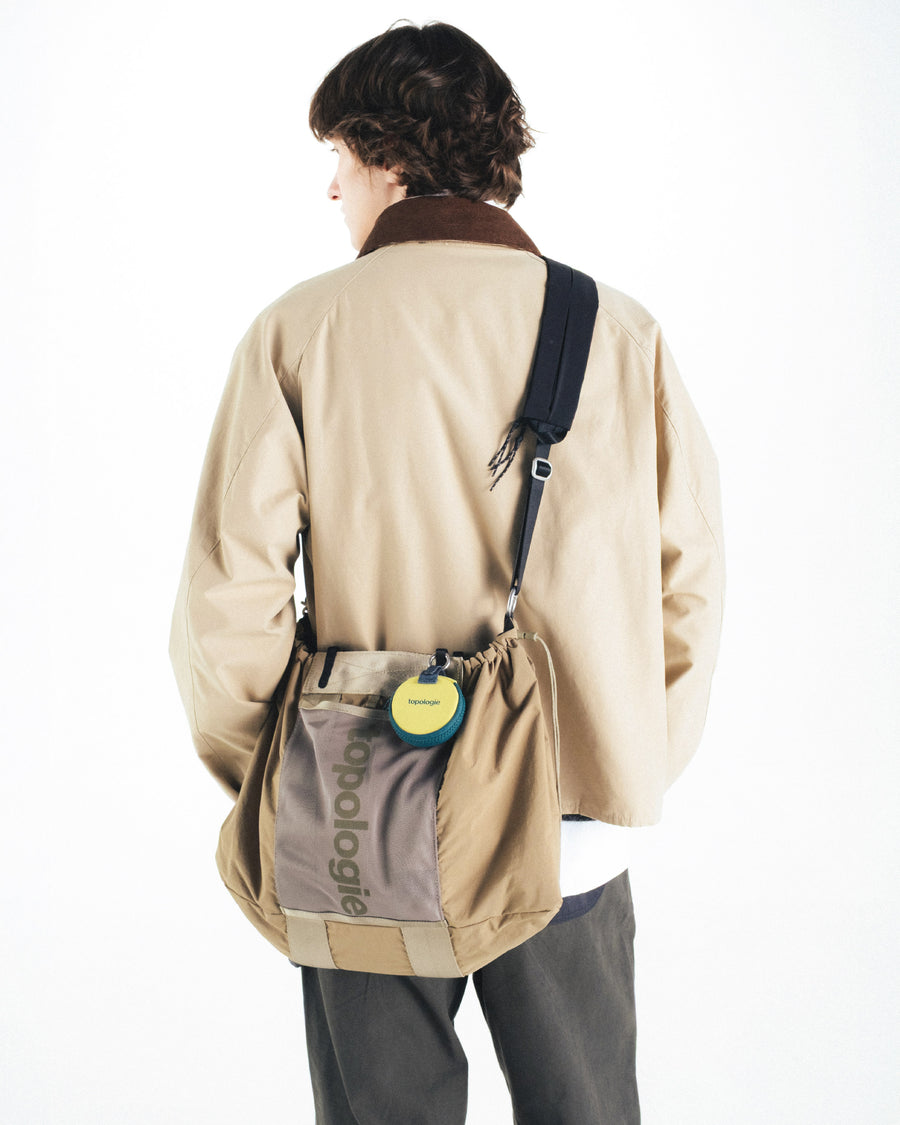 Crepe Pocket Sling – Topologie