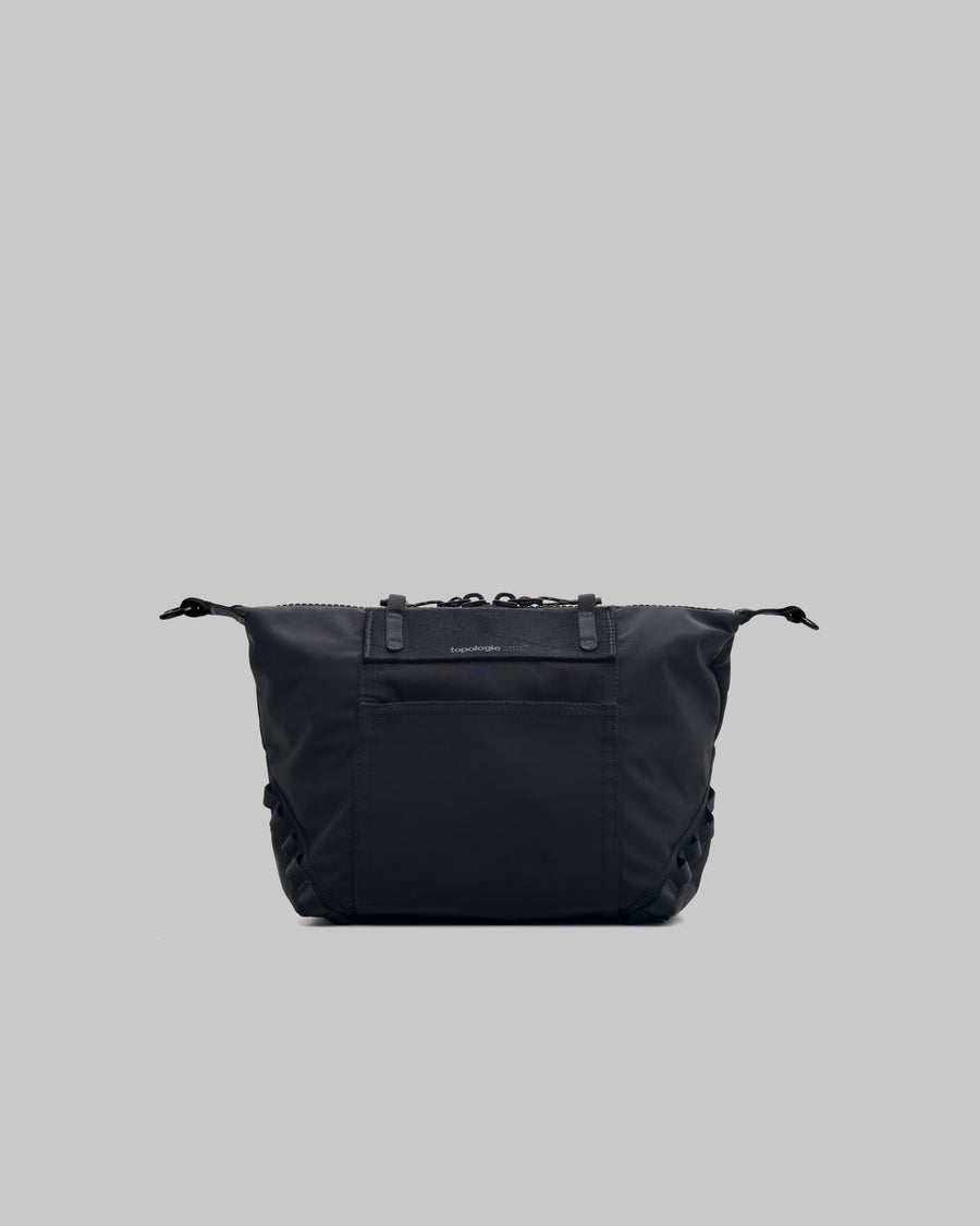 Topologie ブラック Utility Tote （ロープ付き） Explorer Tote Small – Topologie