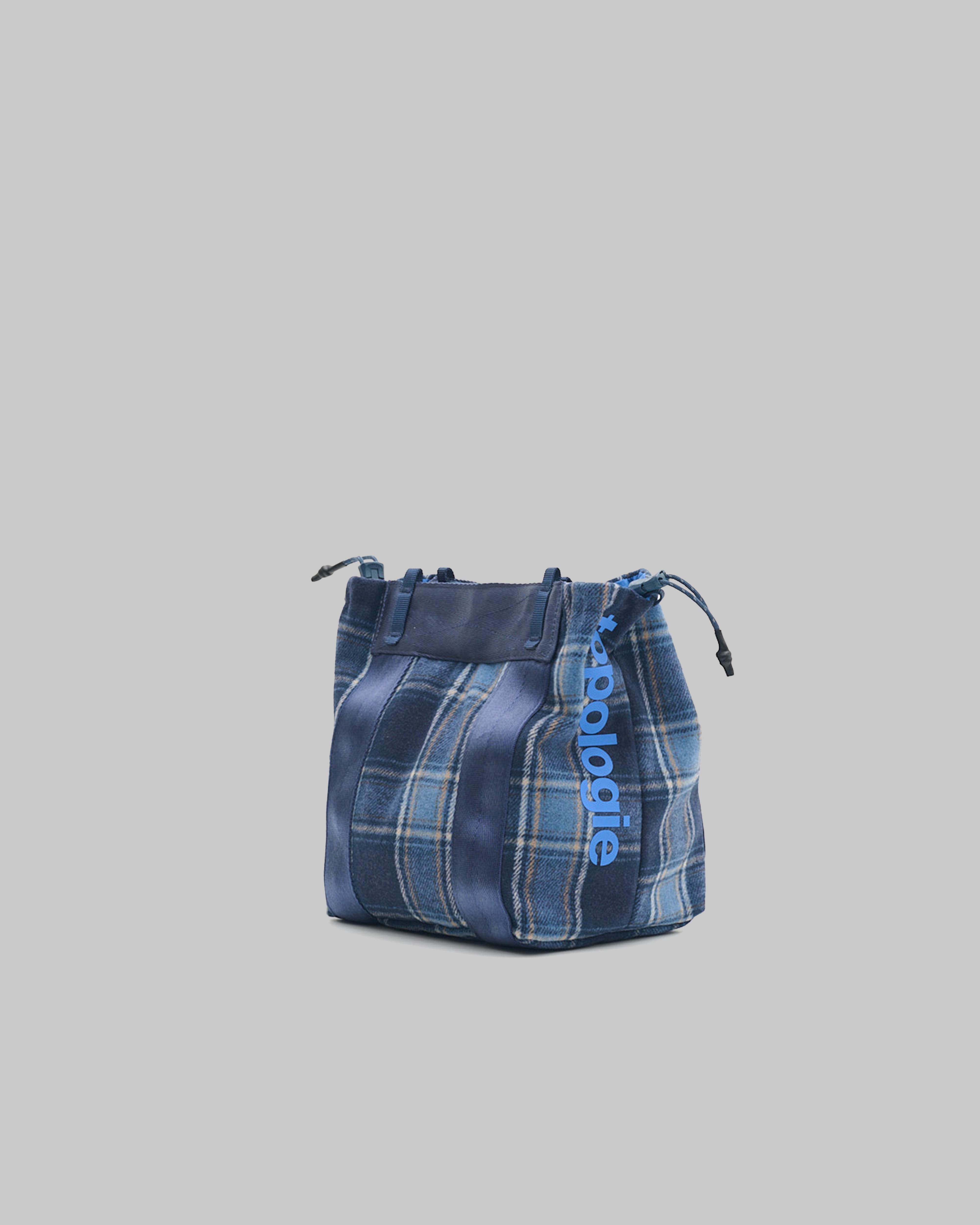 Summit Tote Small