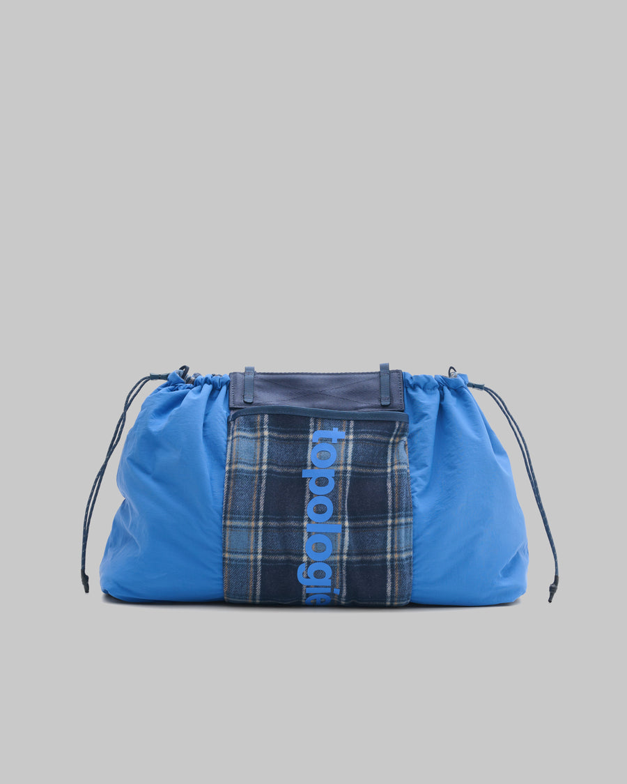 Summit Tote Wide Medium – Topologie
