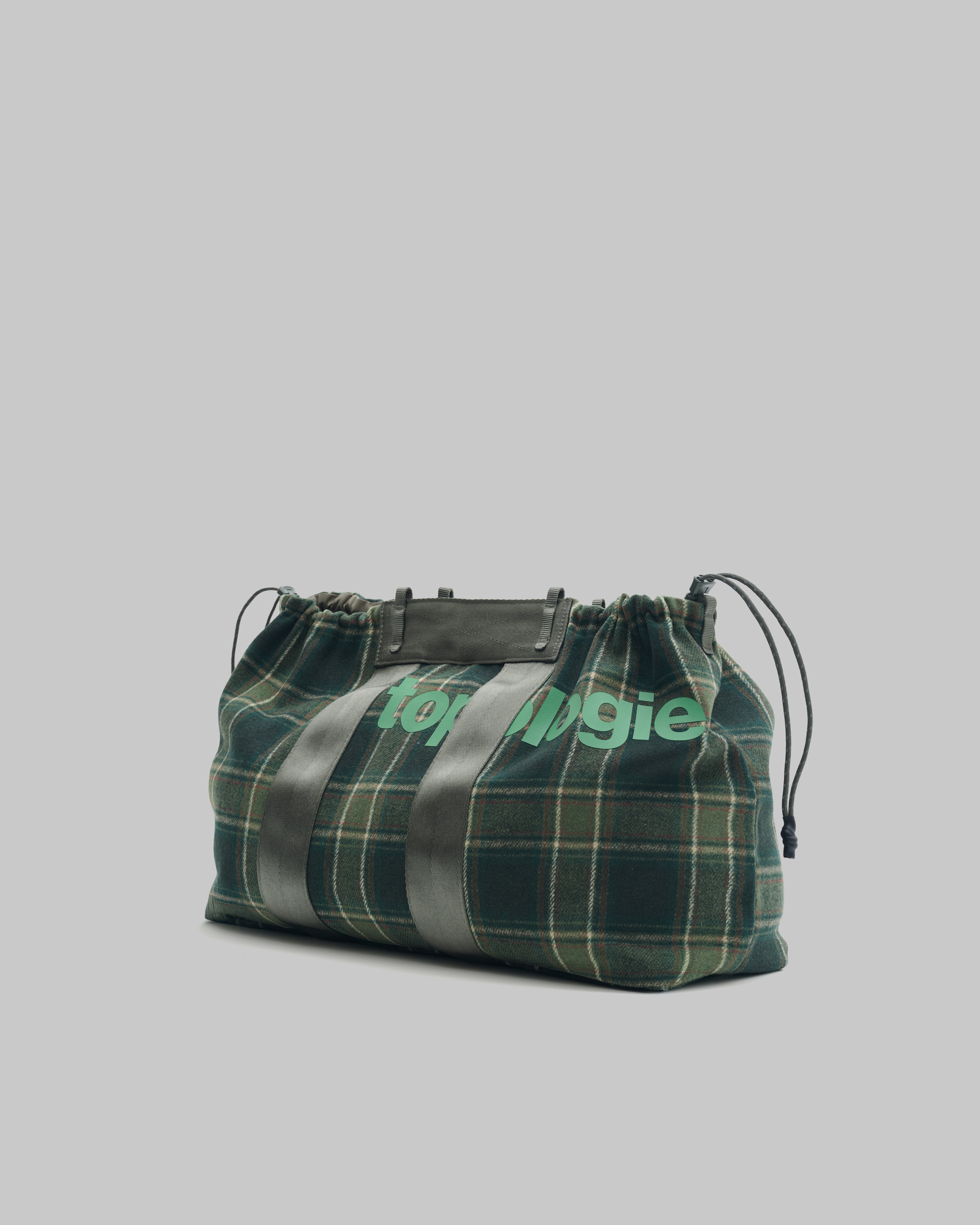 FW26_SummitTote_WideMedium_Gre