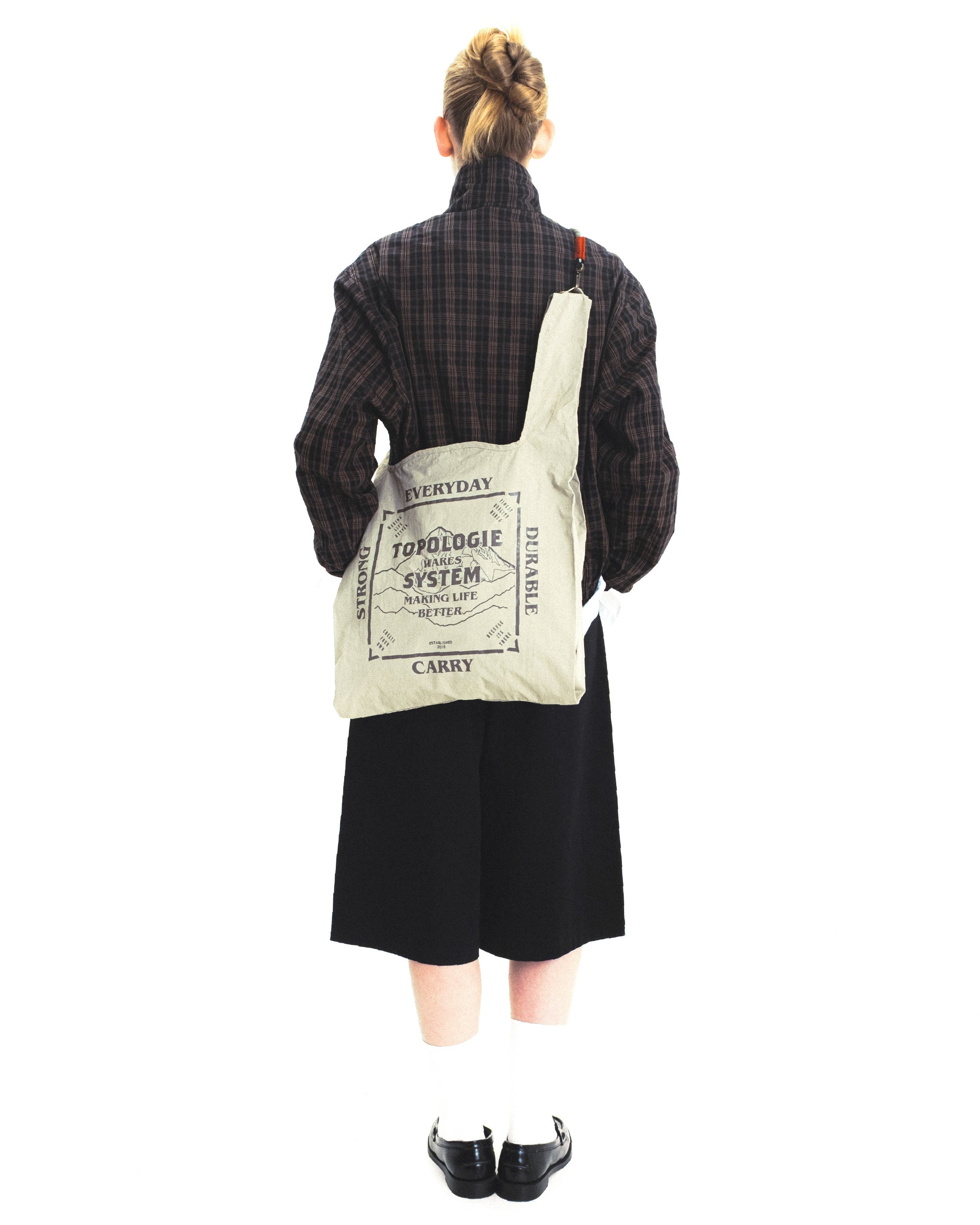 Konbini Bag Medium – Topologie