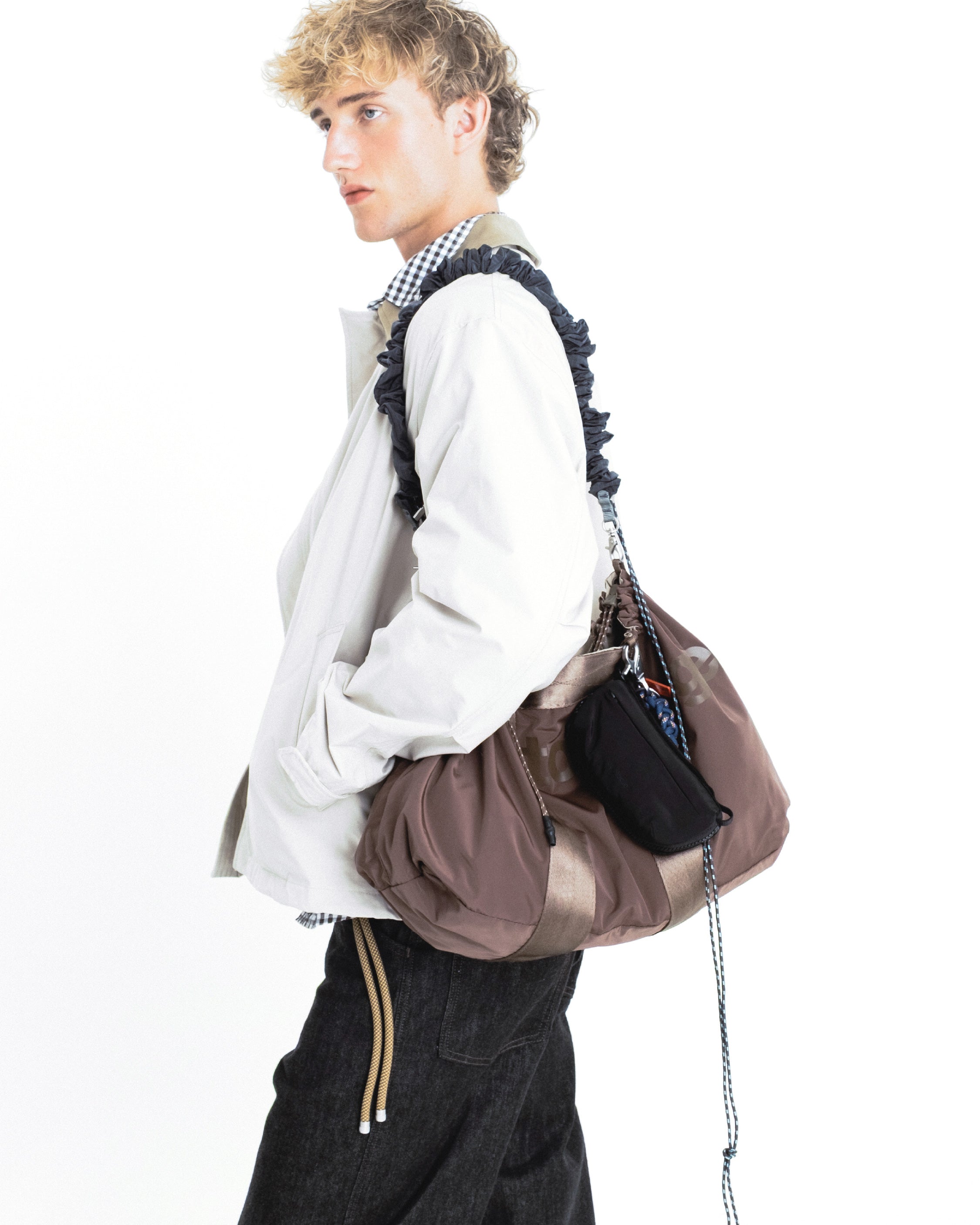 Summit Tote Wide Medium
