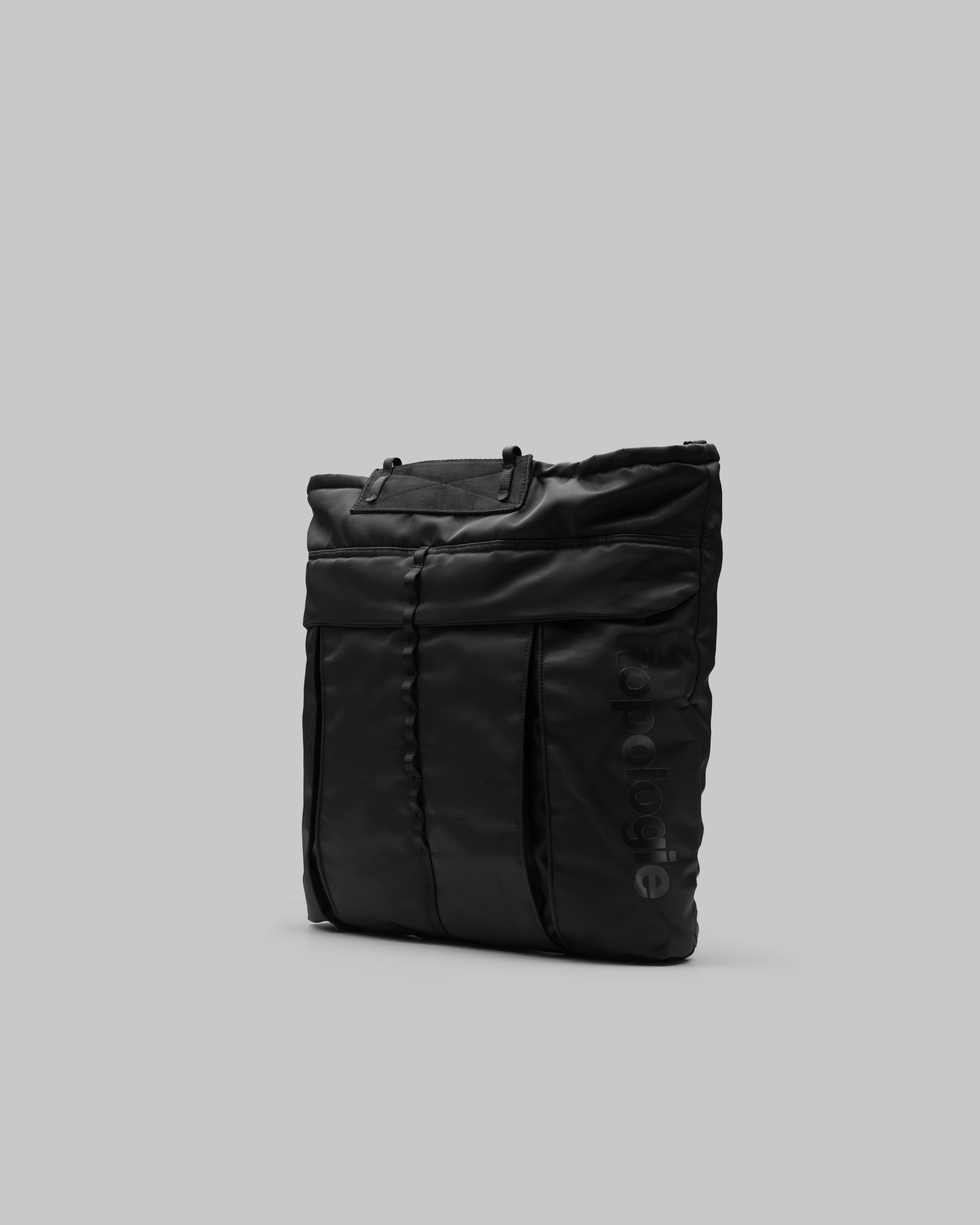 topologie ヘルメットバック　ブラック Helmet Bag – Topologie