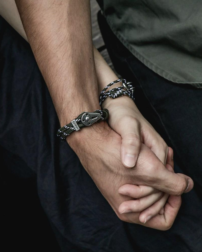 Yosemite / Green Patterned / Silver