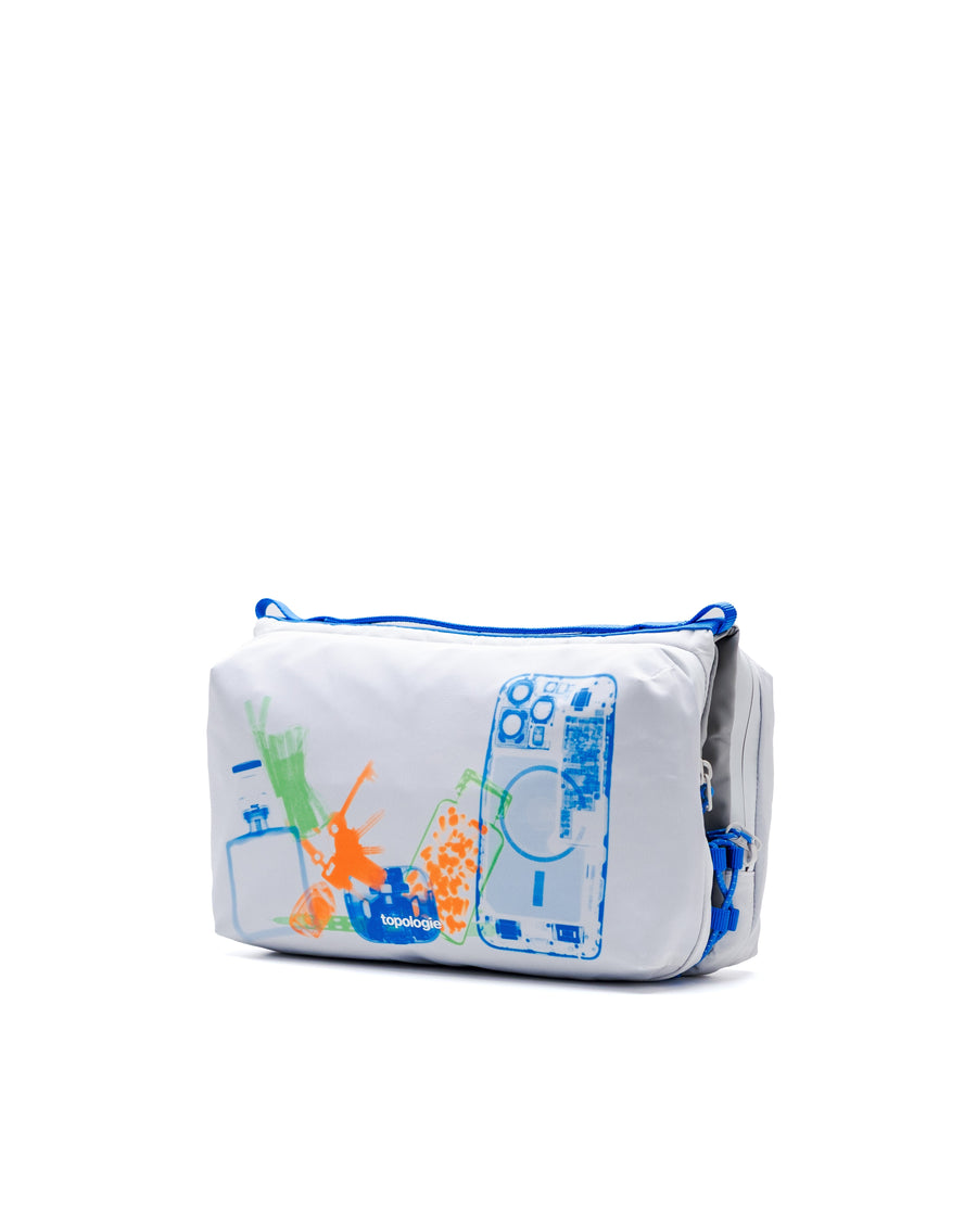 Topologie Bottle Sacoche L シルバー定価14,410円 Topologie x Pleasures Bags Bottle Sacoche Large