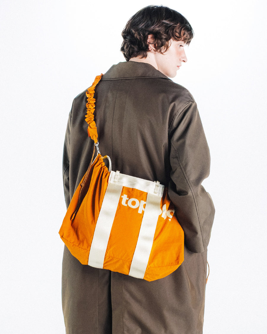 Summit Tote Wide Medium – Topologie