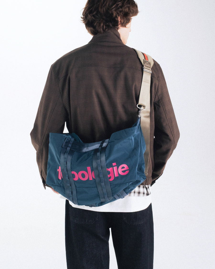 Summit Tote Wide Small – Topologie