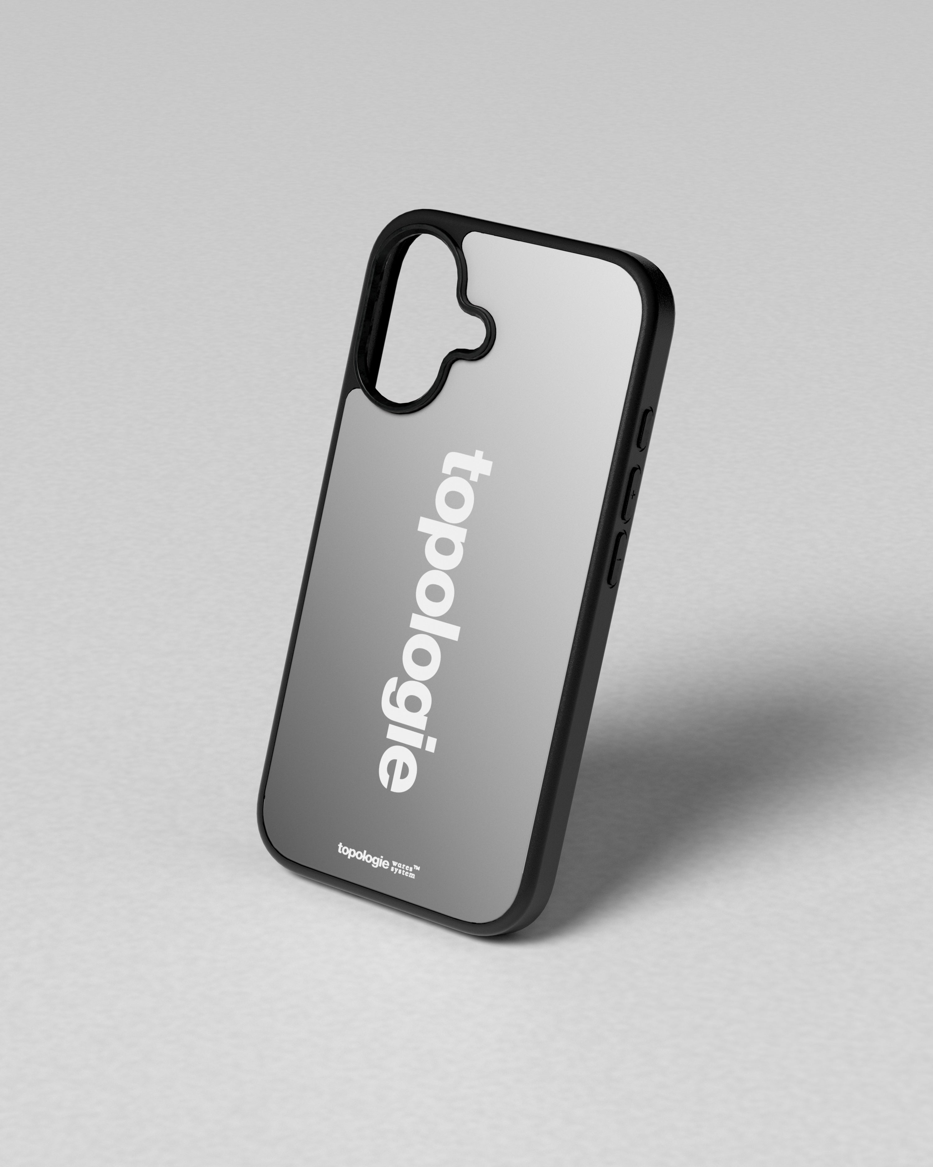 Siurana Phone Case / Silver Mirror / iPhone 16