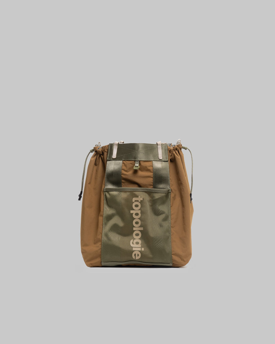 Summit Tote Medium