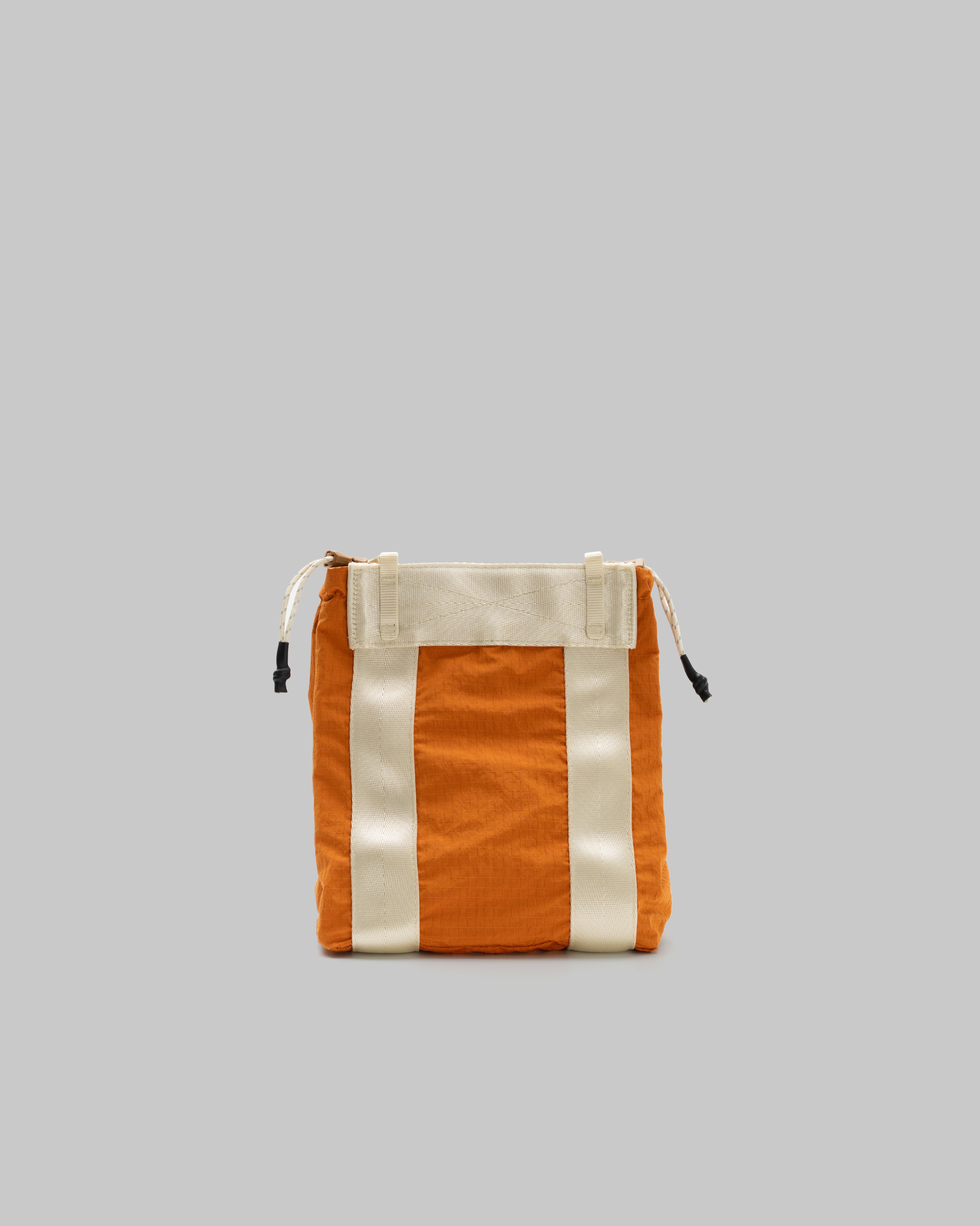 Summit Tote Small