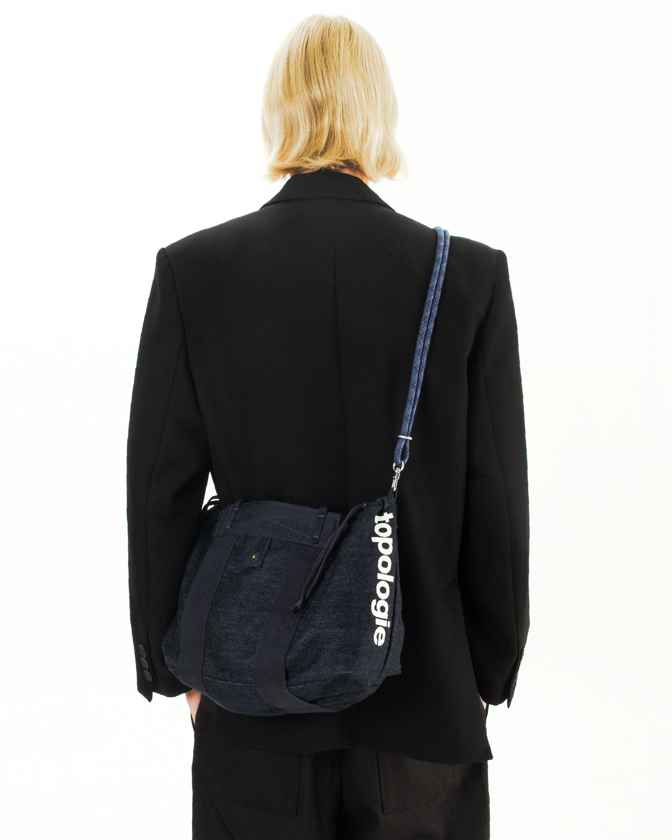Summit Tote Small