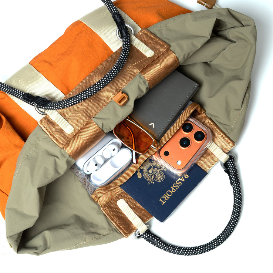 Summit Tote Wide Small – Topologie