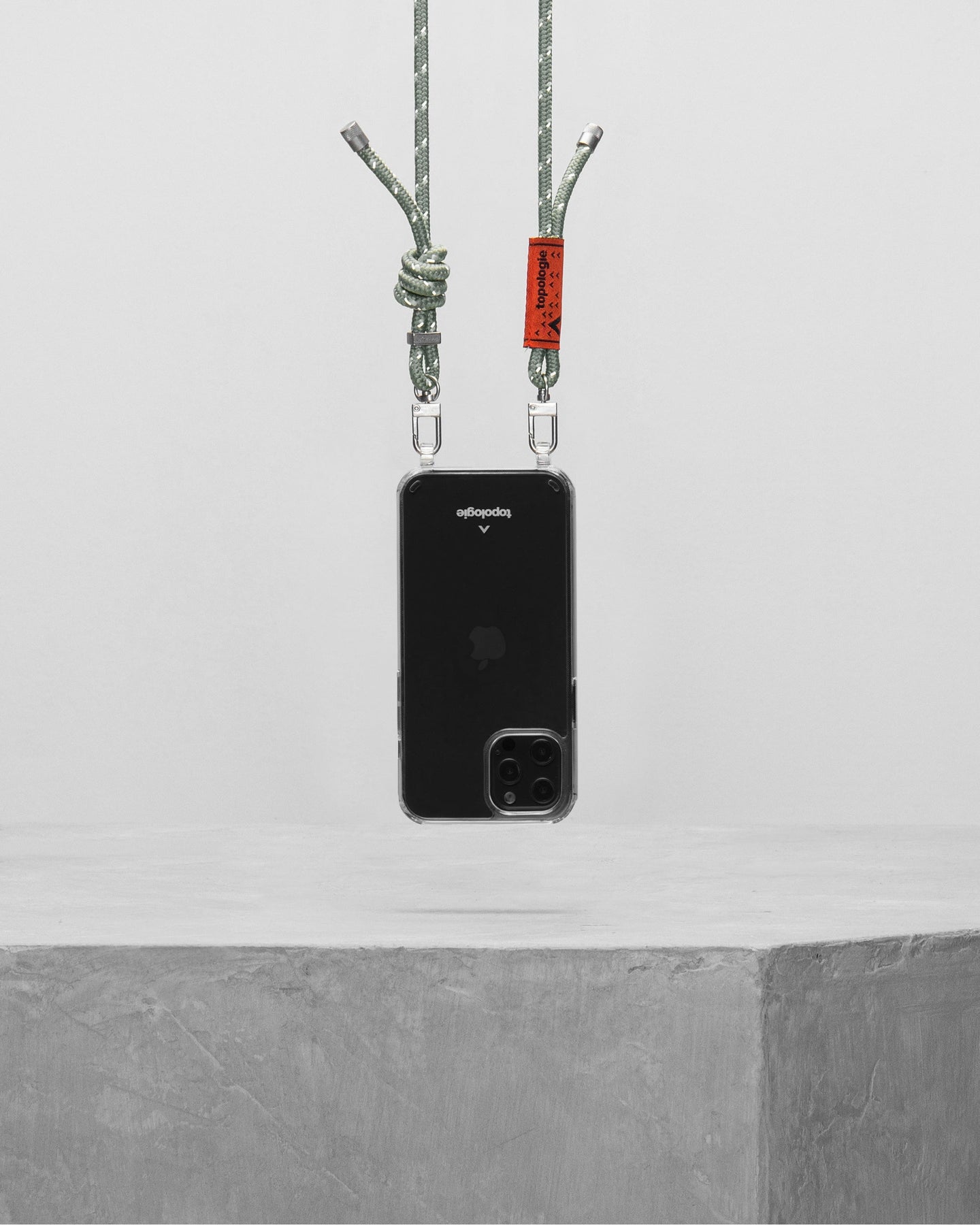 Verdon Phone Case / Clear / 6.0mm Rope / Sage Reflective