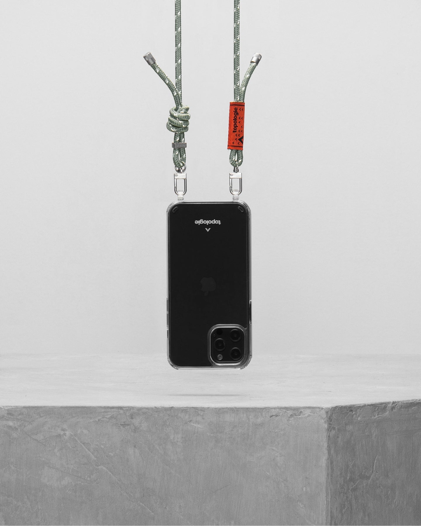Verdon Phone Case / Clear / 6.0mm Rope / Sage Reflective