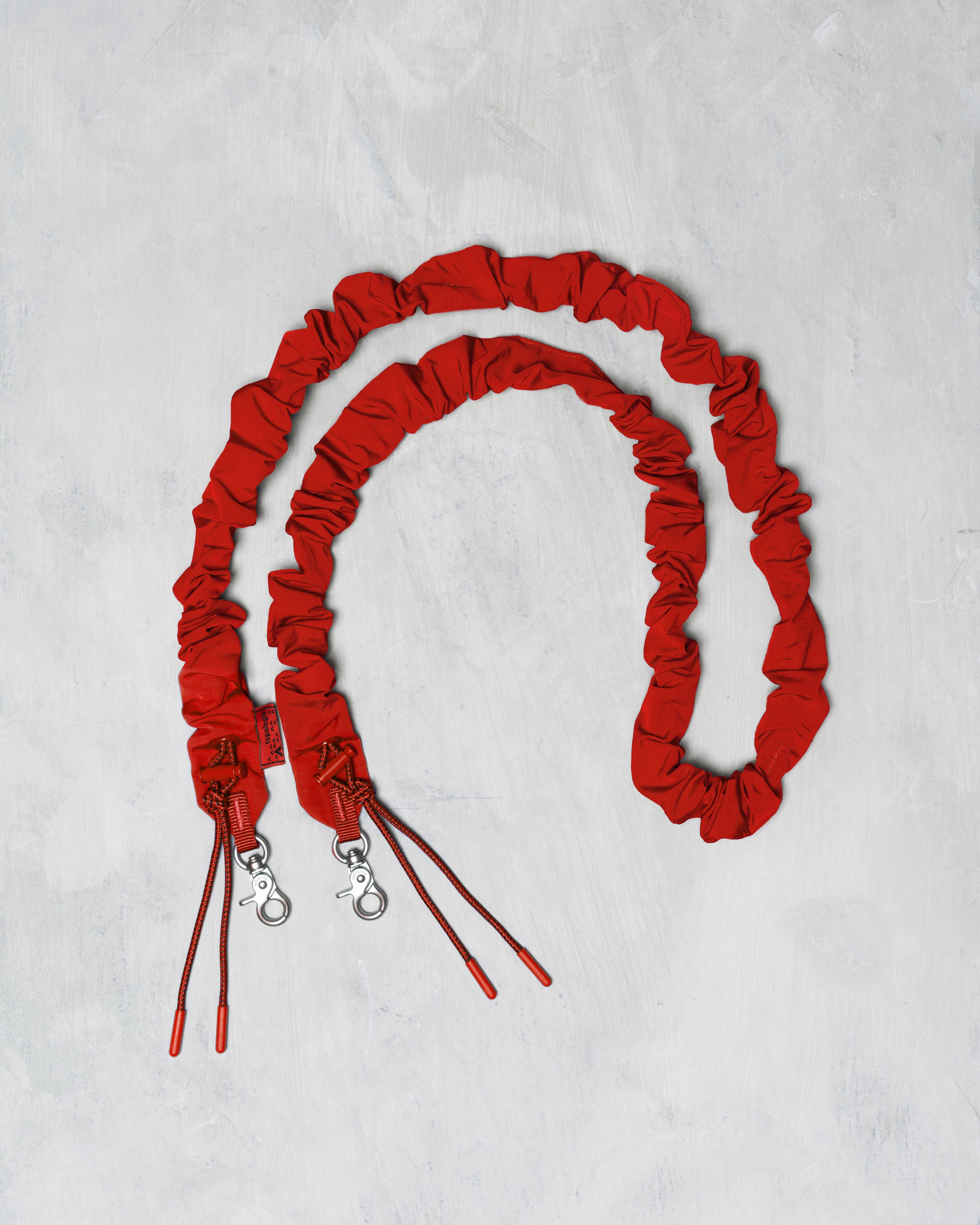 Bungee Strap / Topologie Red (Tech Sateen)