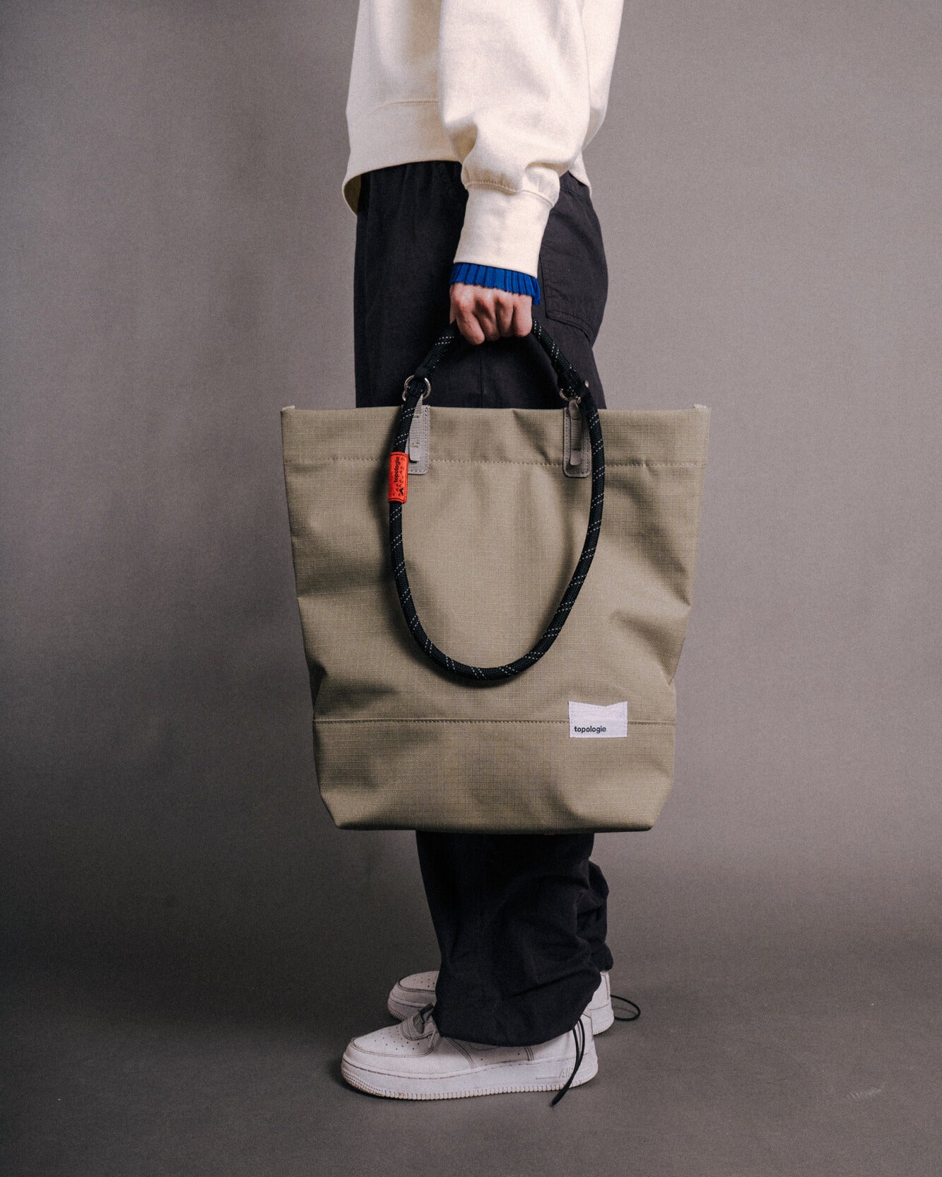 Loop Tote – Topologie