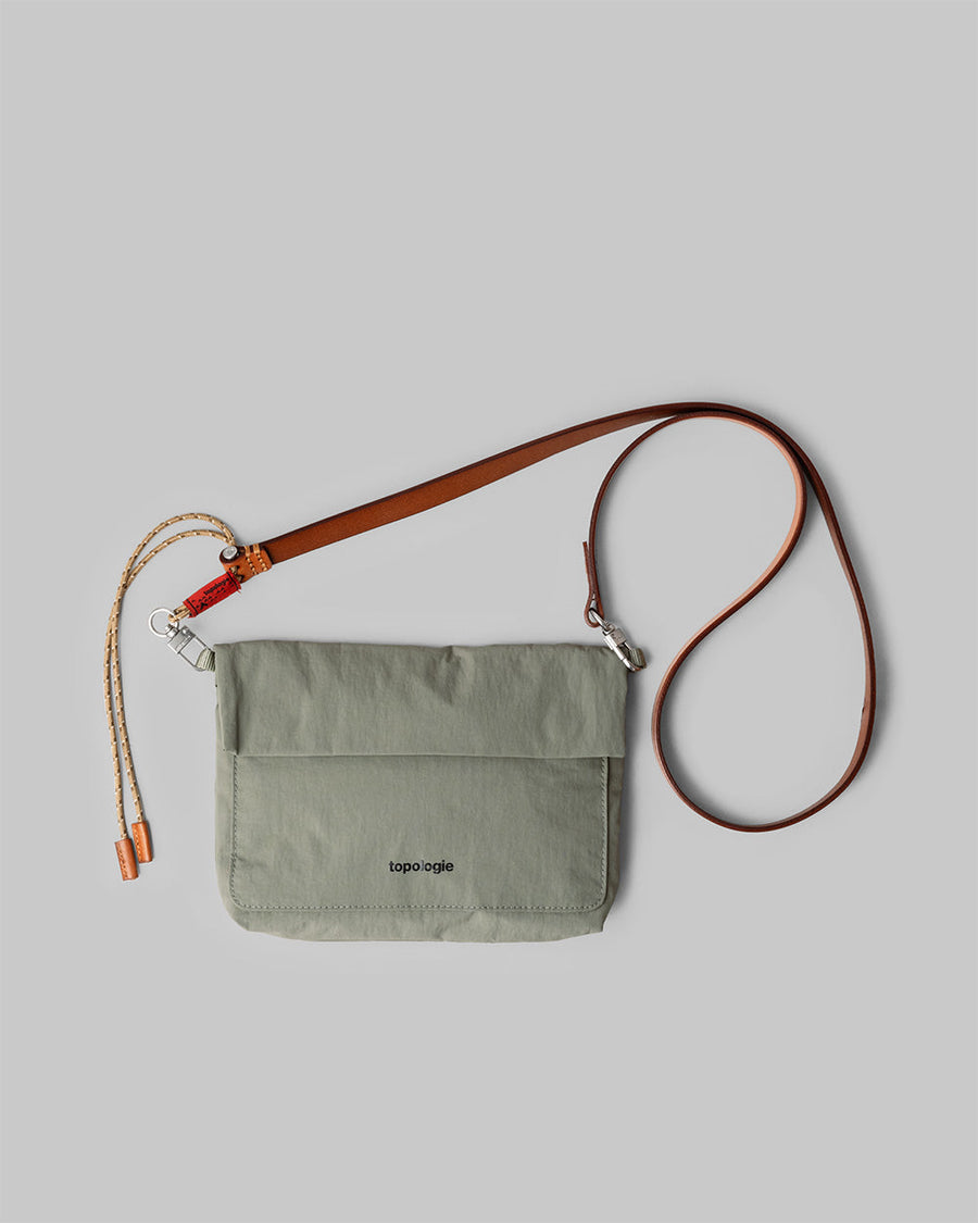 Musette Small / Moss (Papery) / Leather Strap / Natural