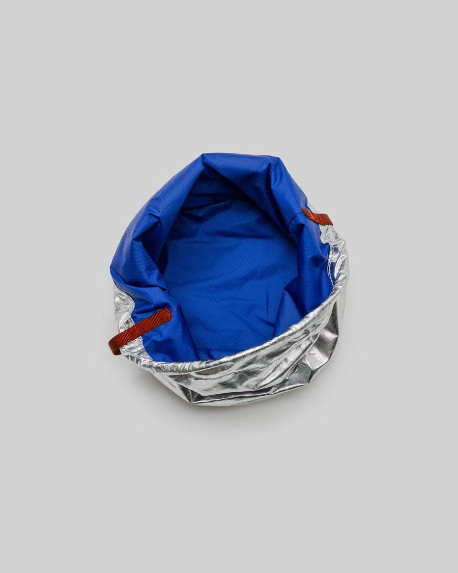 Reversible Bucket